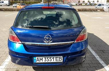 Хэтчбек Opel Astra 2008 в Житомире