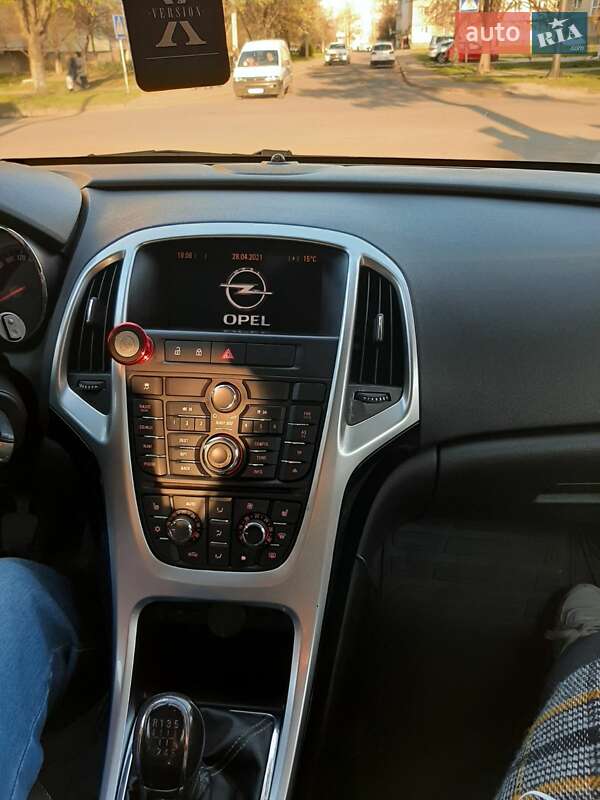 Універсал Opel Astra 2012 в Луцьку фото 18 Універсал Opel Astra 2012 в Луцьку