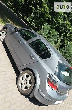 Хетчбек Opel Astra 2007 в 