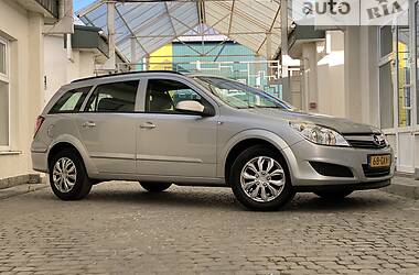 Универсал Opel Astra 2008 в Стрые