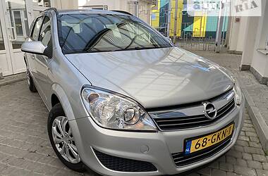 Универсал Opel Astra 2008 в Стрые