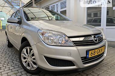 Универсал Opel Astra 2008 в Стрые