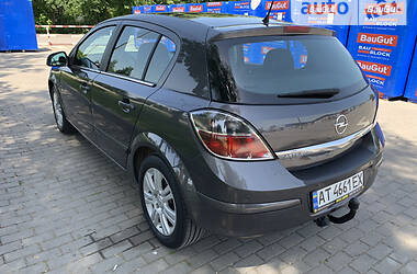 Хэтчбек Opel Astra 2009 в Коломые