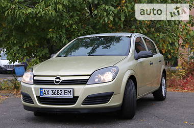 Хэтчбек Opel Astra 2005 в Харькове