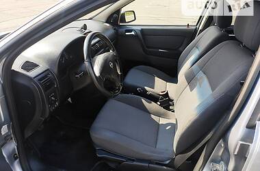 Седан Opel Astra 2004 в Киеве