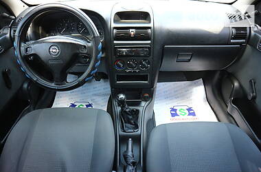 Седан Opel Astra 2006 в Харькове