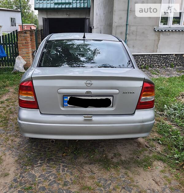 Седан Opel Astra 2004 в Ровно фото 4 Седан Opel Astra 2004 в Ровно