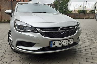 Универсал Opel Astra 2017 в Ивано-Франковске