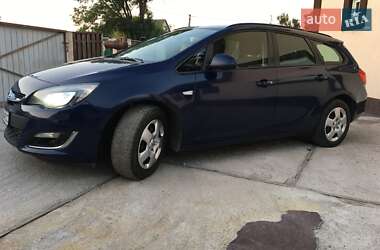Универсал Opel Astra 2013 в 