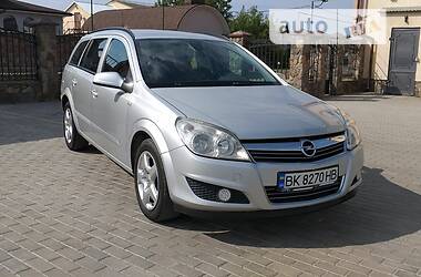 Универсал Opel Astra 2008 в Камне-Каширском