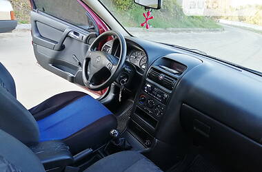 Седан Opel Astra 2002 в Чернигове