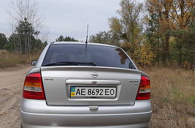 Хэтчбек Opel Astra 2003 в Днепре