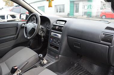 Седан Opel Astra 2005 в Киеве