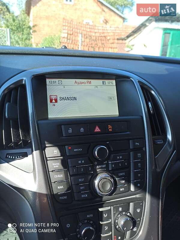 Универсал Opel Astra 2012 в Львове