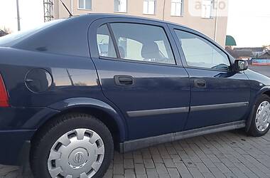 Лифтбек Opel Astra 1999 в Калиновке