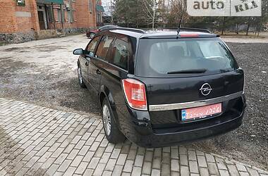 Универсал Opel Astra 2008 в Харькове