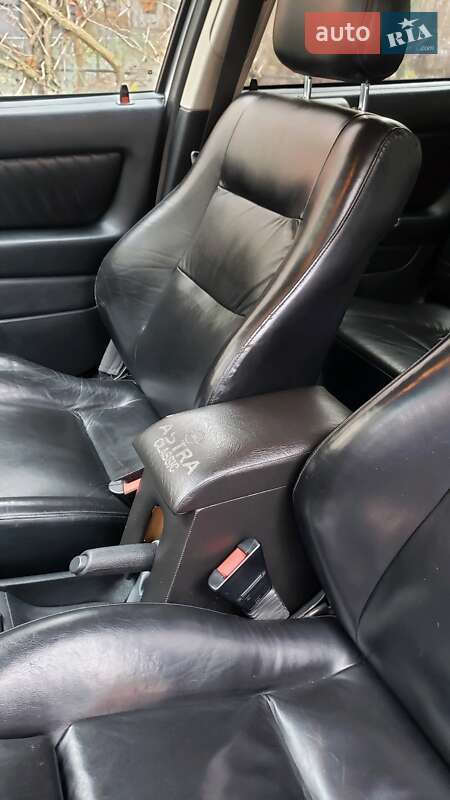 Універсал Opel Astra 2002 в Одесі