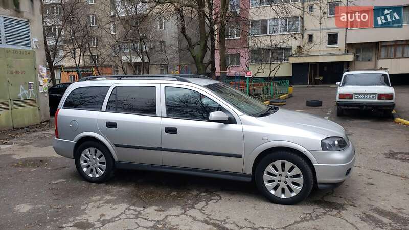 Універсал Opel Astra 2002 в Одесі