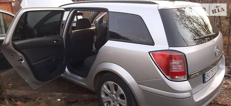 Универсал Opel Astra 2008 в Збараже