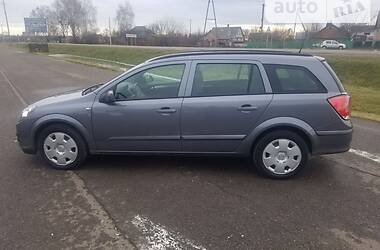 Универсал Opel Astra 2005 в Здолбунове