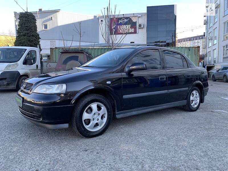 Седан Opel Astra 2004 в Одессе