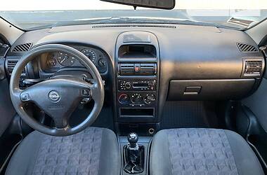 Седан Opel Astra 2001 в Одессе