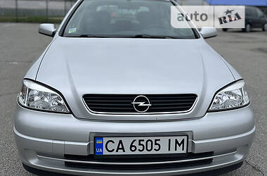 Хетчбек Opel Astra 2003 в Корсунь-Шевченківському