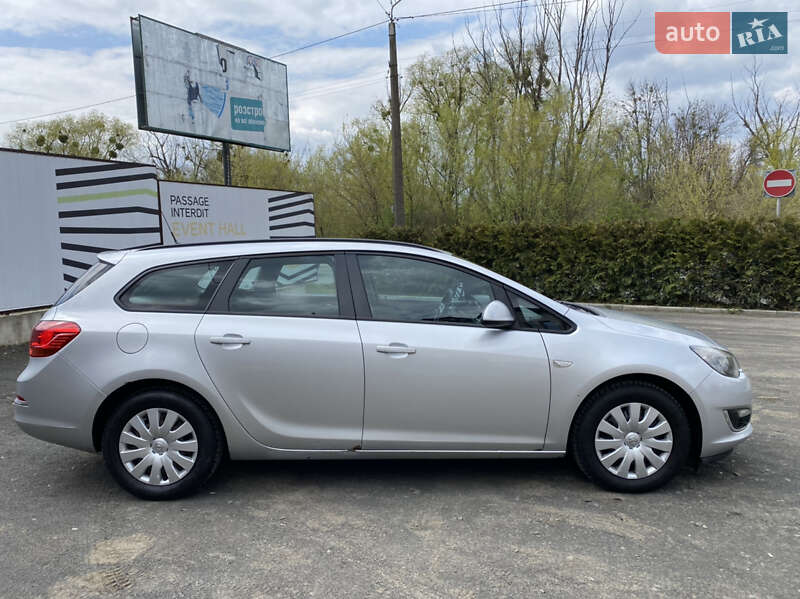 Универсал Opel Astra 2013 в Луцке фото 5 Универсал Opel Astra 2013 в Луцке