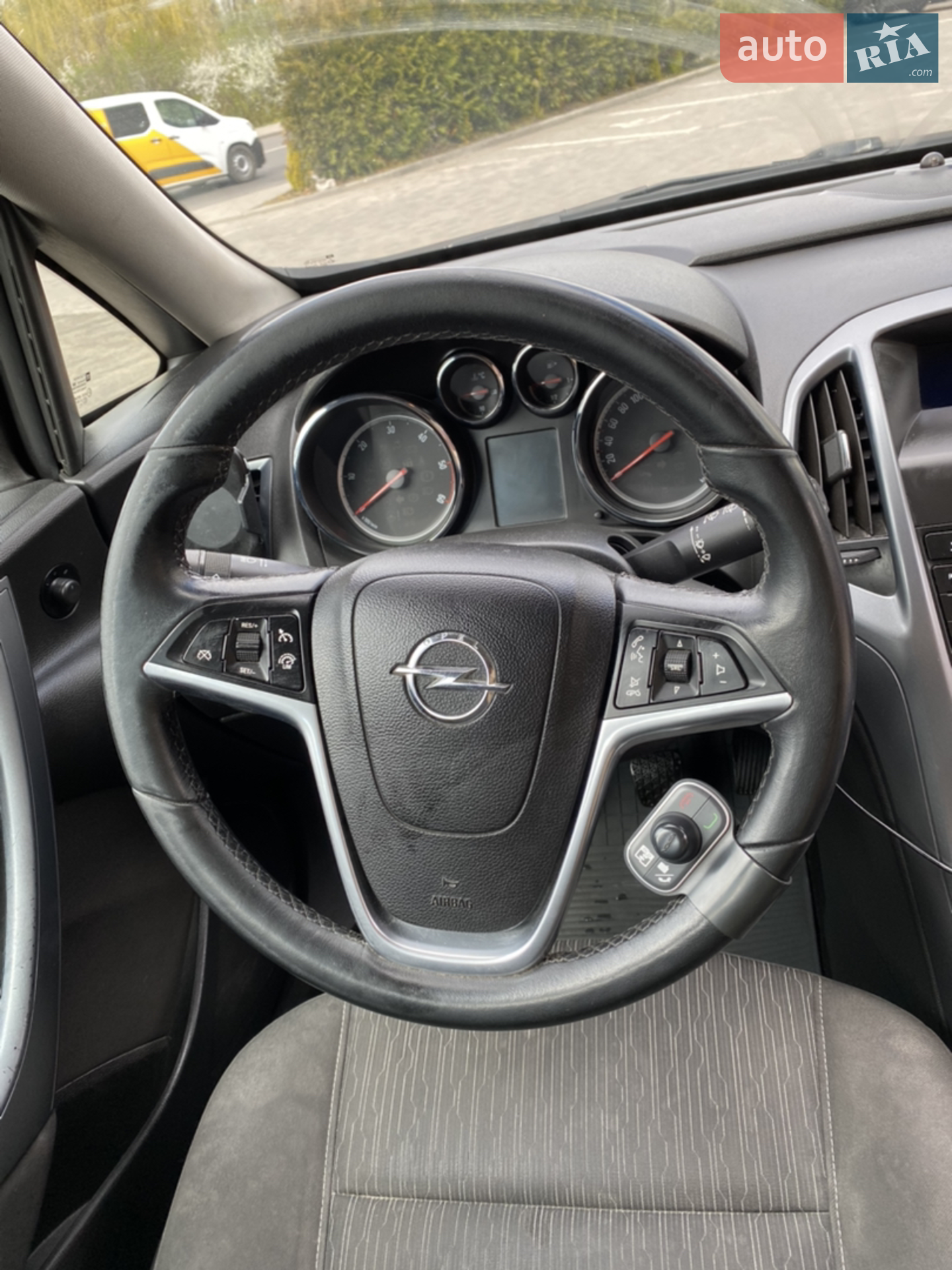 2013 Opel Astra - мініатюра 21