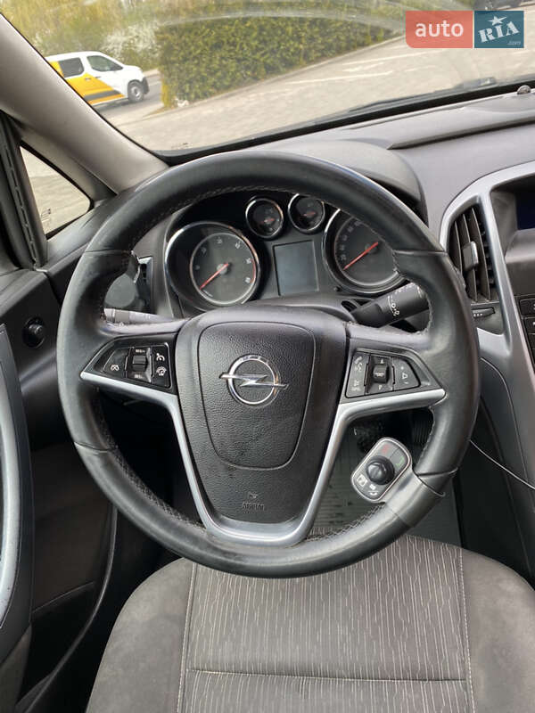 Универсал Opel Astra 2013 в Луцке фото 21 Универсал Opel Astra 2013 в Луцке