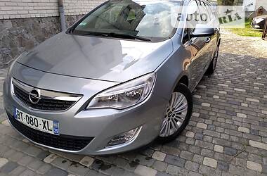 Универсал Opel Astra 2011 в Ходорове