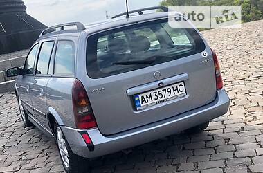 Универсал Opel Astra 2004 в 