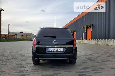 Универсал Opel Astra 2008 в Львове