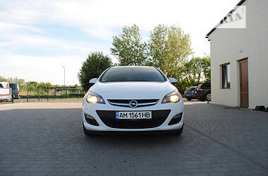 Універсал Opel Astra 2015 в Бердичеві