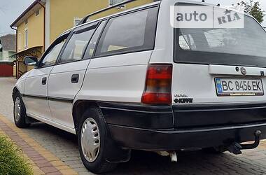 Універсал Opel Astra 1997 в Дрогобичі