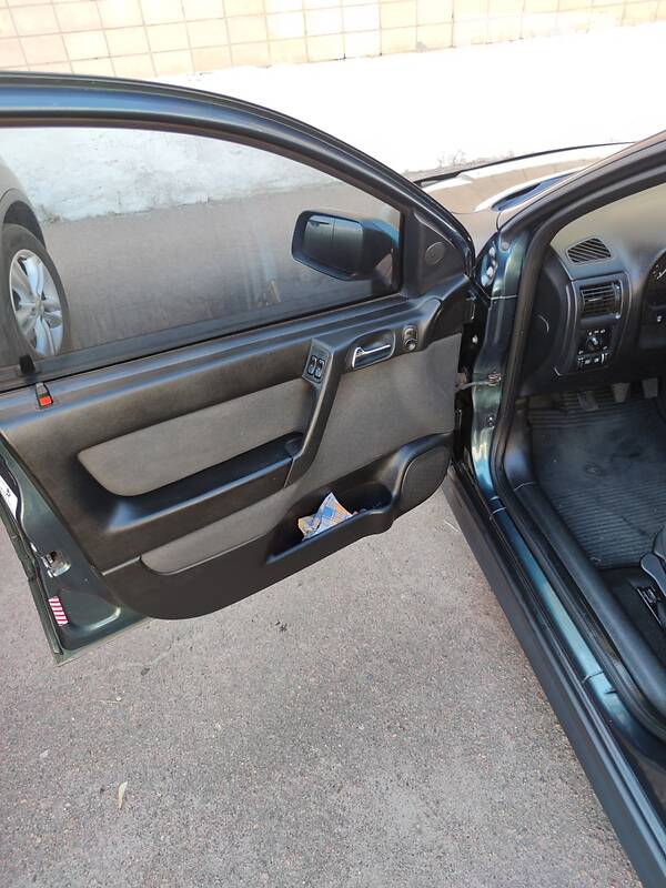 Седан Opel Astra 2004 в Черкассах фото 13 Седан Opel Astra 2004 в Черкассах