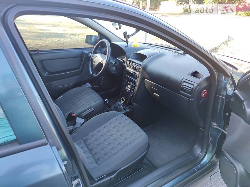 Седан Opel Astra 2004 в Черкассах фото 17 Седан Opel Astra 2004 в Черкассах