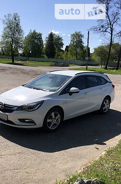 Универсал Opel Astra 2016 в Пирятине фото 5 Универсал Opel Astra 2016 в Пирятине