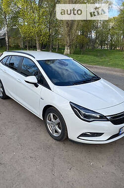 Универсал Opel Astra 2016 в Пирятине фото 11 Универсал Opel Astra 2016 в Пирятине