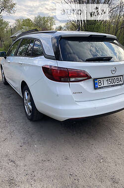 Универсал Opel Astra 2016 в Пирятине фото 29 Универсал Opel Astra 2016 в Пирятине
