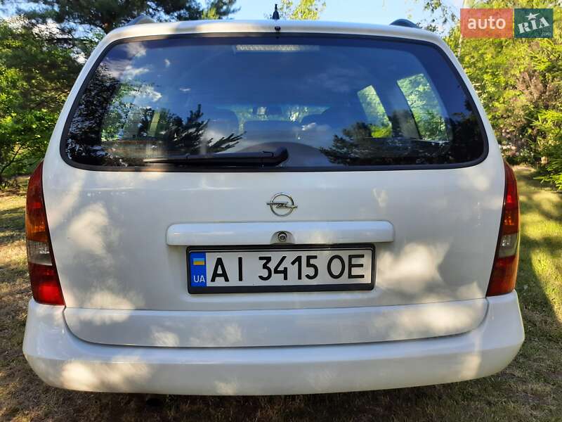 Універсал Opel Astra 1998 в Бару