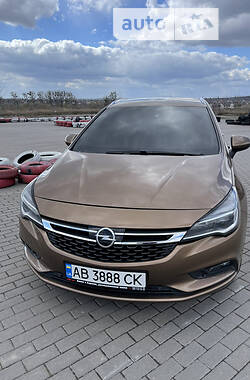 Универсал Opel Astra 2017 в Виннице