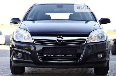 Універсал Opel Astra 2009 в Дрогобичі