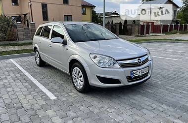 Универсал Opel Astra 2008 в Стрые