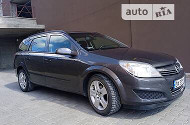 Универсал Opel Astra 2009 в Хмельницком