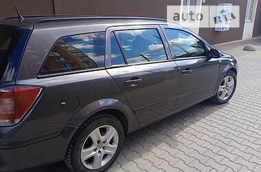 Универсал Opel Astra 2009 в Хмельницком