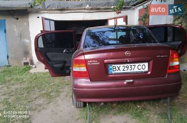 Седан Opel Astra 2005 в Славуті