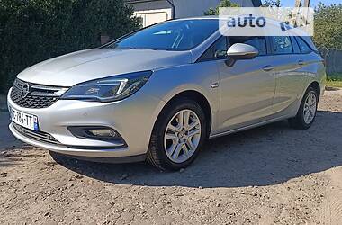 Універсал Opel Astra 2019 в Нововолинську