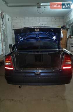 Седан Opel Astra 2001 в Тернополе