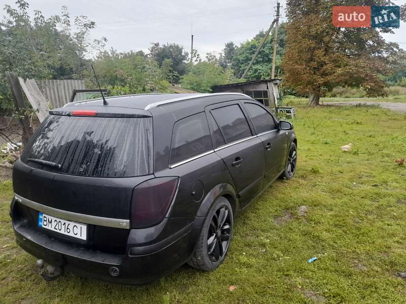 Універсал Opel Astra 2005 в Сумах